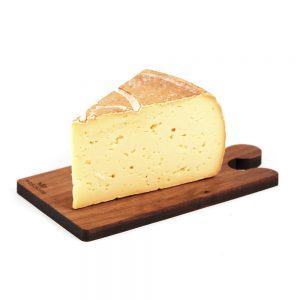 Toma di Pollone formaggio a media stagionatura biellese